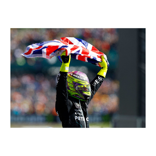 Mercedes AMG Petronas F1 1:5 Lewis Hamilton helmet Silverstone GP