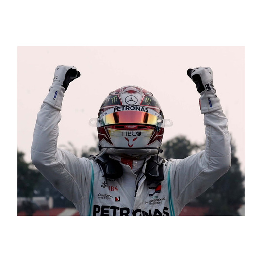 Mercedes AMG F1 Lewis Hamilton 1:5 Austin GP 2019 Miniature Helmet