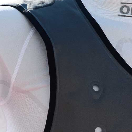 OMP One-V Cooling Vest