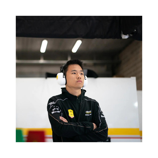 2024 Hertz Team Jota Mens Zipper Sweatshirt