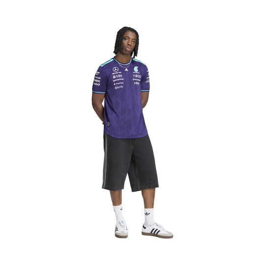 Mercedes AMG F1 2026 Authentic Vanda Bloom T-shirt